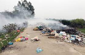 VIDEO: Ô nhiễm môi trường do đốt bãi rác thải tại phường Phả Lại TP. Chí Linh